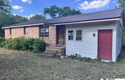 2672 Frazier Ln, Orangeburg, SC 29115