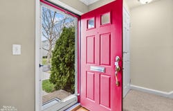 716 Graefield Court, Birmingham, MI 48009