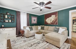 525 E Macon Street, Carthage, MO 64836
