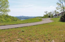 130 Lake Crest Drive, Somerset, KY 42503