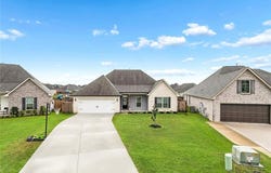 237 LOUISIANA IRIS Circle, Slidell, LA 70458