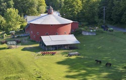 1740 US Route 5 N, Barnet, VT 05819