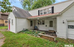 3245 S 2ND Street, Springfield, IL 62703