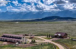 3900 Oak Grove Circle, Westcliffe, CO 81252
