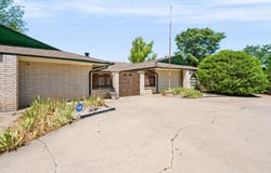 401 BAILEY Avenue, Dumas, TX 79029-3423