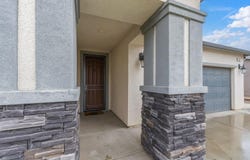 3917 E Myrtle Avenue, Visalia, CA 93292