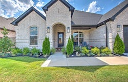 3343 E Greystone Drive, Fayetteville, AR 72764