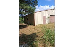 60 Rainbow Trout Loop, Doniphan, MO 63935