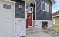 2113 23rd Street West, Williston, ND 58801