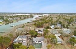67 Whippoorwill Cir, Mashpee, MA 02649