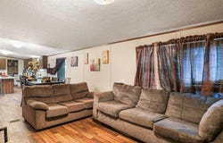 917 Alpine Dr., Darlington, SC 29501