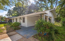 6548 George Washington Drive, Jackson, MS 39213