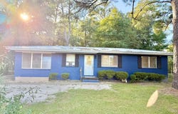 1416 9th St SW, Moultrie, GA 31768