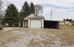 325 E Sanders St, Arcadia, NE 68815