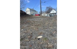110 1st Avenue, Waterford, NY 12188