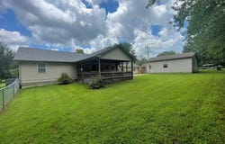 155 Willow Oaks Dr, PARIS, TN 38242