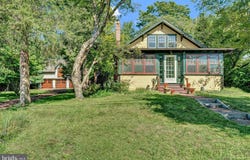 24 E PROSPECT Street, HOPEWELL, NJ 08525