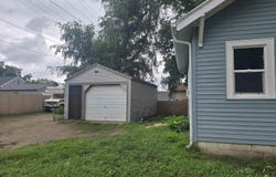 707 E 7th St, Sioux Falls, SD 57103