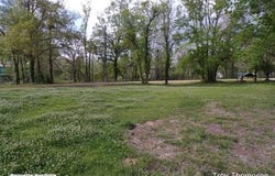 Zeno Desselle Rd, Marksville, LA 71351