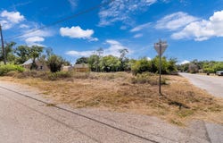 900 S Walnut, Brady, TX 76825