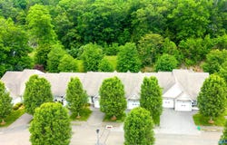 176 Julia Court, Newtown, CT 06482