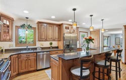 3938 Blackhawk Circle, Eagan, MN 55122