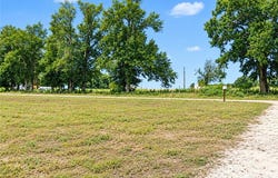 113 N County Road 681, Teague, TX 75860