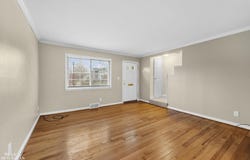 716 Graefield Court, Birmingham, MI 48009
