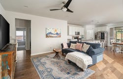 348 Lacey Oak Loop, San Marcos, TX 78666