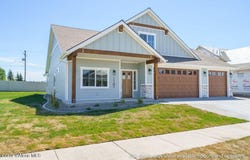 975 W CORDGRASS Ave, Post Falls, ID 83854