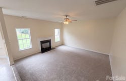 3214 Erwin Trace Drive, Charlotte, NC 28213