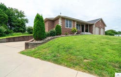 3928 Viola View, Jefferson City, MO 65101