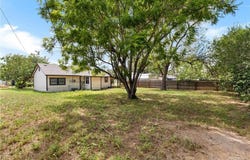 515 E Norman Avenue, Raymondville, TX 78580