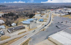 1061 E 1st Street, Warsaw, MO 65355