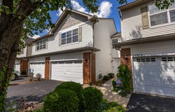 24013 W Walnut Circle W, Plainfield, IL 60585