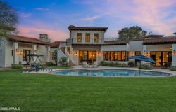 5434 E CAMELHILL Road, Phoenix, AZ 85018