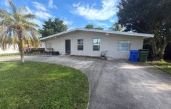 6144 NW 20th Ct, Margate, FL 33063