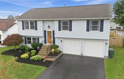 11 Doehaven Circle, Depew, NY 14043