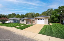 26 Grenada Street, Toms River, NJ 08757