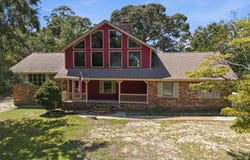 430 Hughes Road, Hampstead, NC 28443