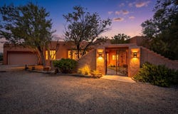 105 Keira Court, Corrales, NM 87048
