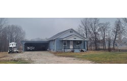 14250 N 800th St, Robinson, IL 62454
