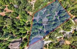 372 Redtail Hawk Lane, Lake Arrowhead, CA 92352