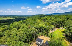 440 CEDAR Lane, BLUEMONT, VA 20135