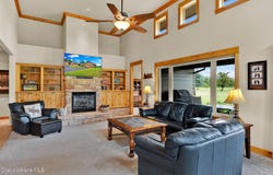 85 Bellflower Ct, Blanchard, ID 83804