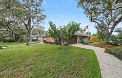 201 WILD OAK Drive, BRANDON, FL 33511