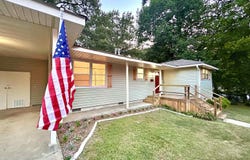 704 FOREST Lane, Benton, AR 72019