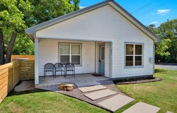 901 Bell St, Fredericksburg, TX 78624