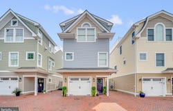 363 W 8TH Street, SHIP BOTTOM, NJ 08008