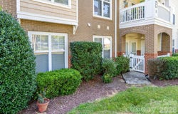 16638 Amberside Road E, Cornelius, NC 28031